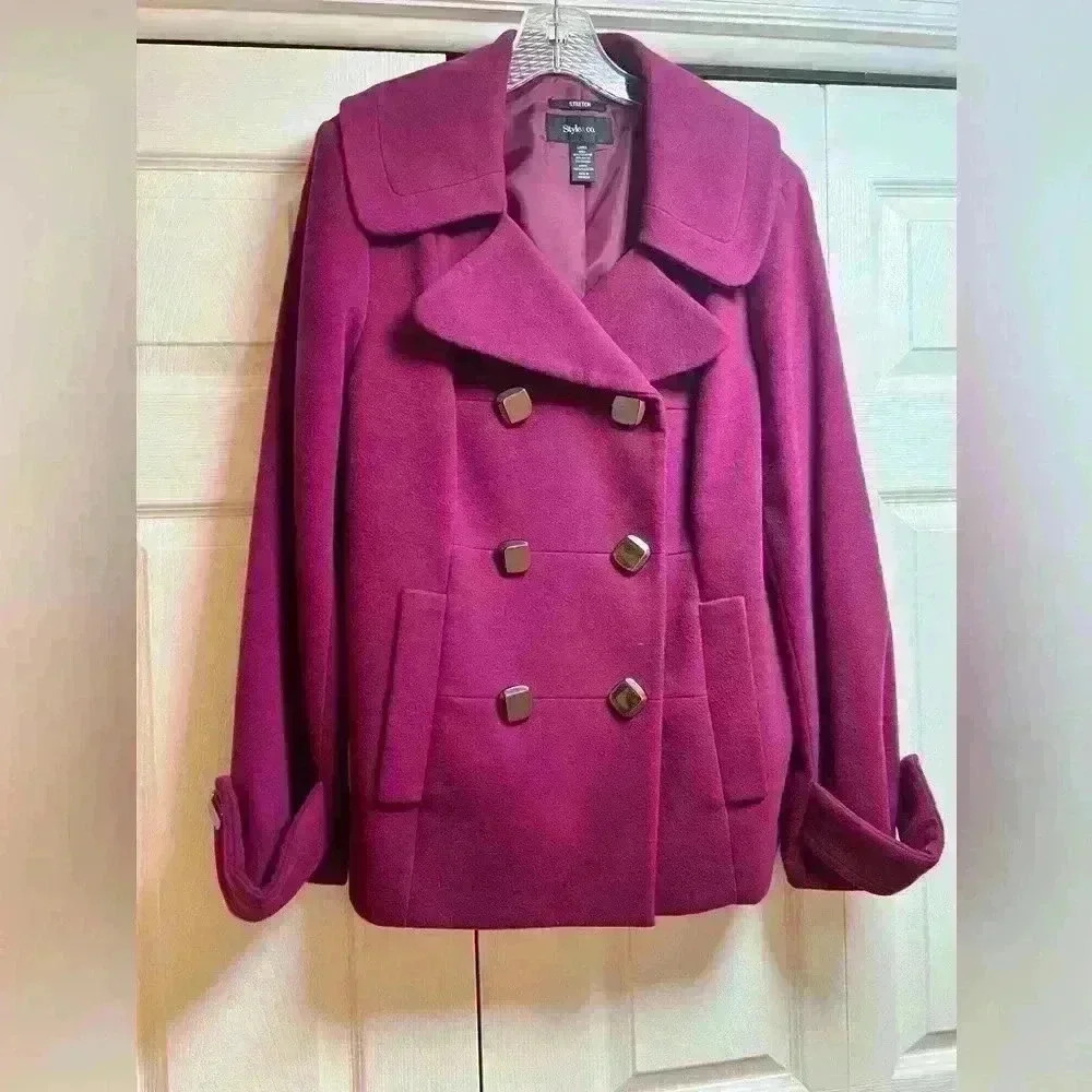 In Perfect condition Style & Co. Purple
Double Breasted Button women Jacket SZ L - Picture 3 of 13